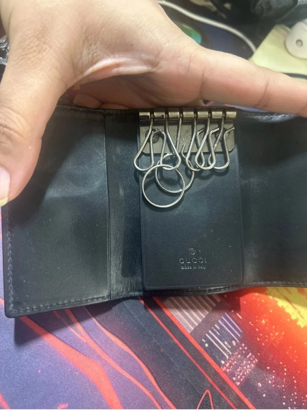 Gucci sleek key